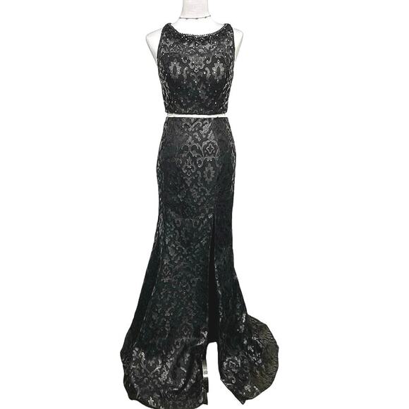 EUC - Blush Prom by Alexis Two Piece Embellished Gown - Picture 2 of 8